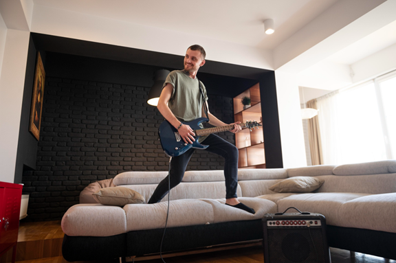 Soundproofing innovation transforms your penthouse Melbourne into a peaceful urban retreat.